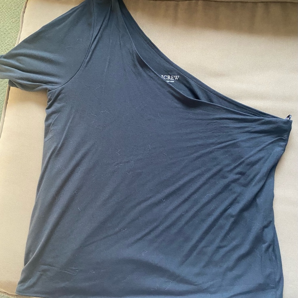 JCrew black FormKnit 1 shoulder elbow T-shirt.
